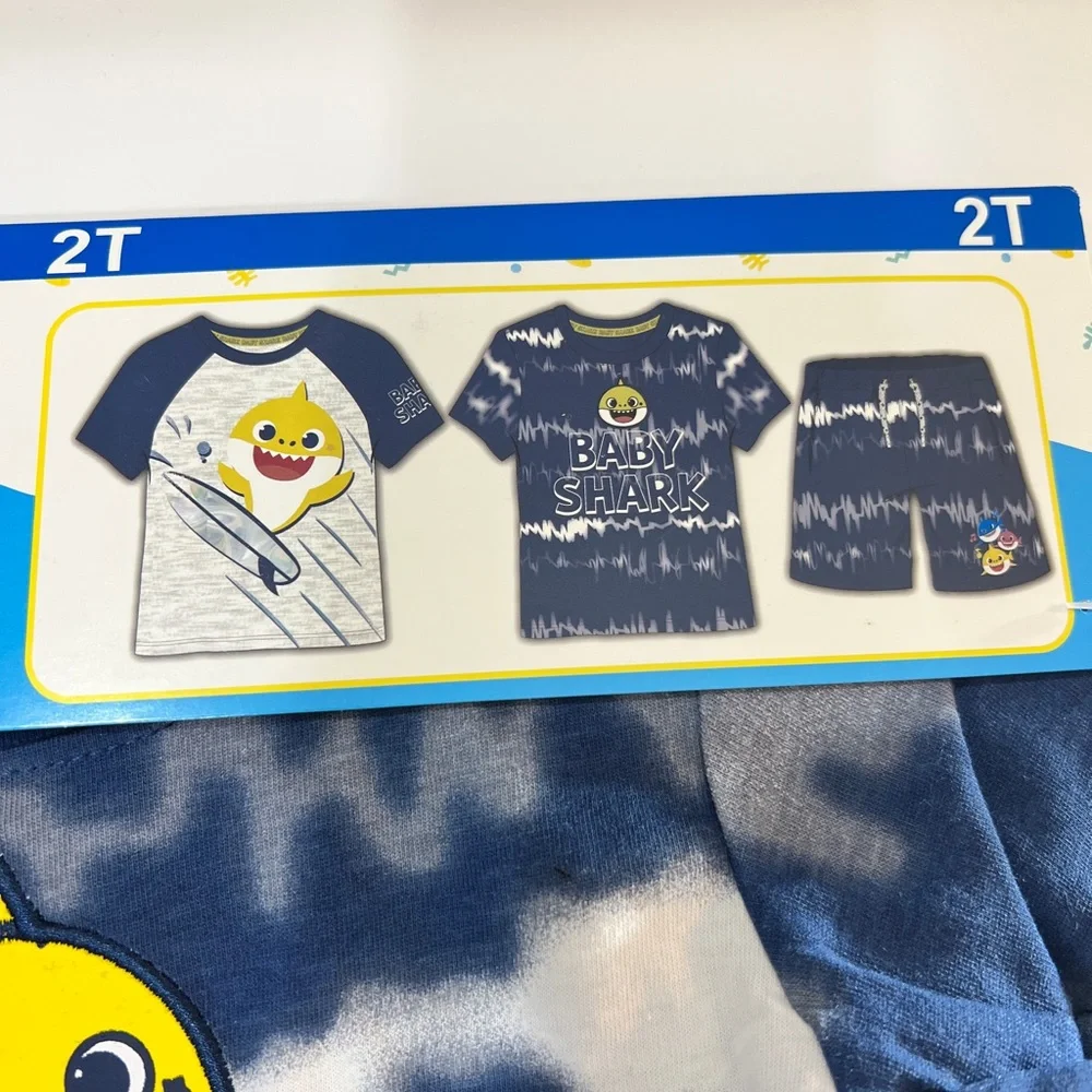 Boys Baby Shark Active‎ 3 Piece Tee & Shorts Outfit Set Size 2T Pinkfong